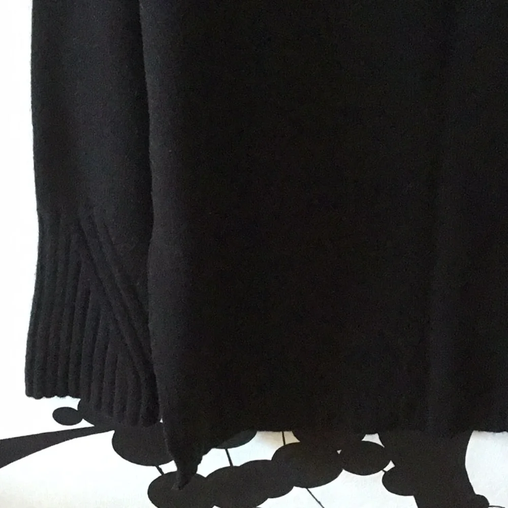 Lyla + Luxe Ribbed Sweater, NWT - Picture 5 of 10
